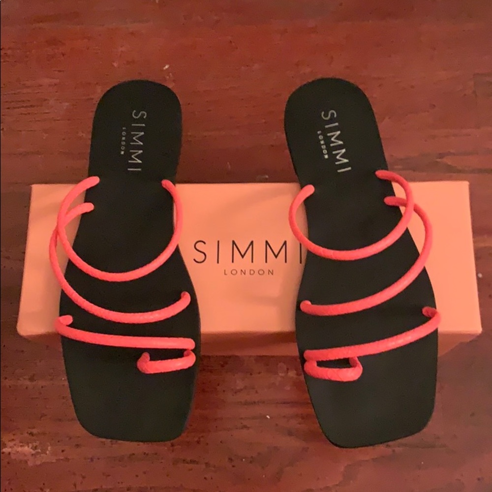Simmi London Eva coral print strappy sandals